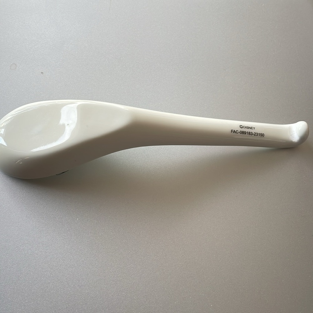 Mickey Mouse Spoon RARE & Vintage Disney Collectible Unused Condition LIKE NEW - Picture 2 of 4
